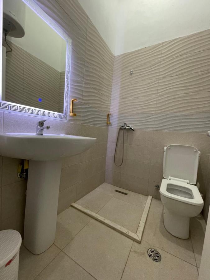 Westwood 2Bd Apartments Durrës Eksteriør billede